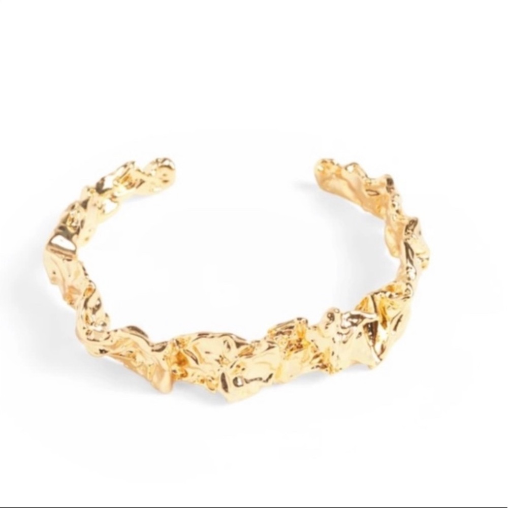 Amber Sceats Bracelet from Rachel Zoe Fall 2022 Curatuer box